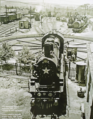 Су215-98 депо Баку 1950.jpg