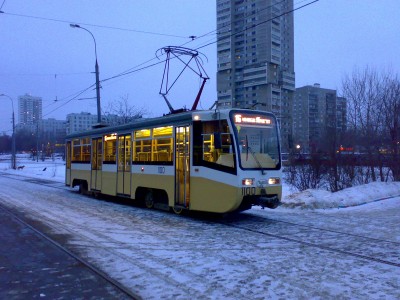Трамвай КТМ619КТ 1100 на к/ст улица Академика Янгеля.